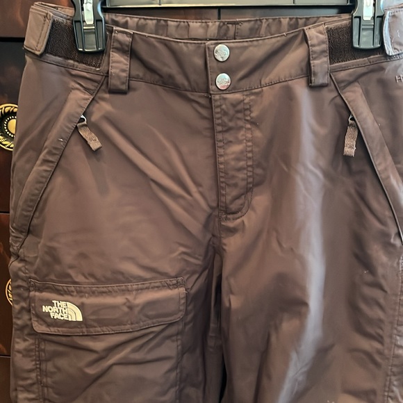 The North Face Dark Brown Snow Pants. Women’s Size Medium - Picture 4 of 11